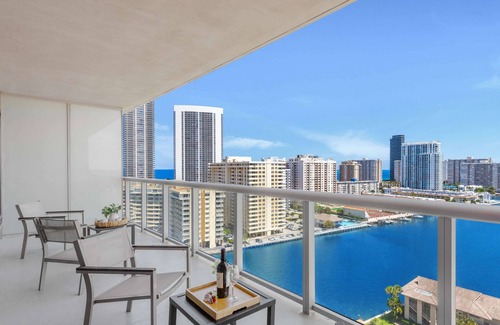 Hallandale Beach Apartment | Amazing 1BR Apartment + Pool + Fitness Center