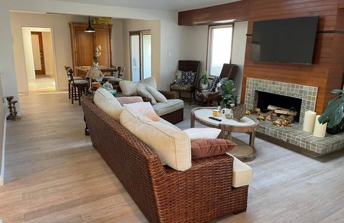Peninsula House | Amazing 3 bedrooms beach house on the Peninsula