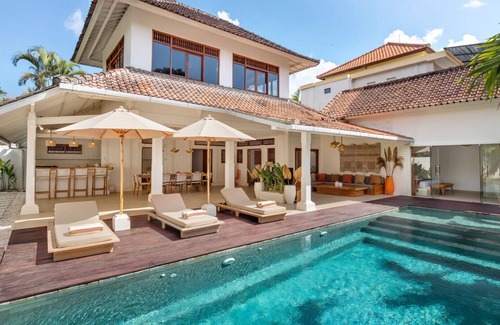 Nakula Villa | Amazing 4BR Villa With Pool in Bali, Bali Villa 2211