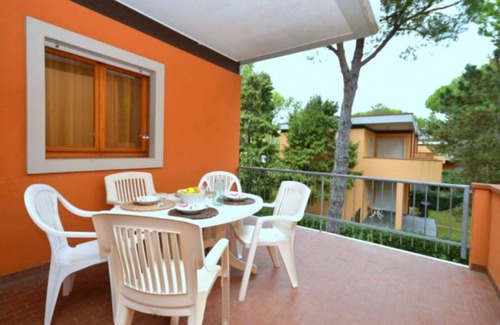 Bibione Apartment | Amazing Apartment in a Renewed Residence with Pool