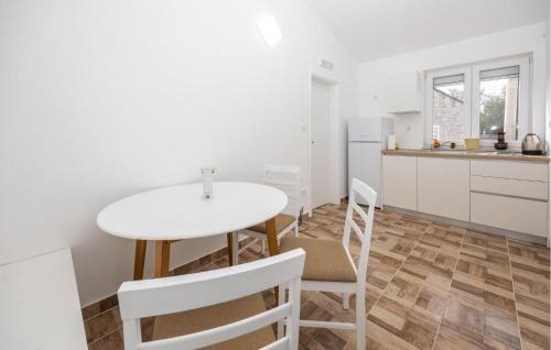 Imotski Apartment | Amazing Apartment In Imotski