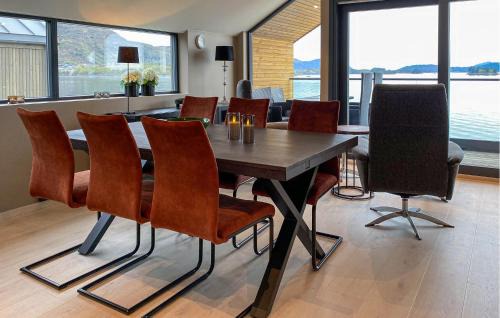 Ulstein Municipality Apartment | Amazing Apartment In Ulsteinvik