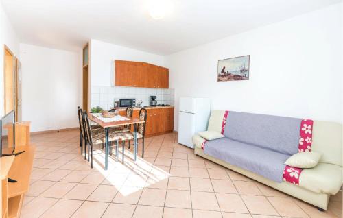 Vidalici Apartment | Amazing Apartment In Vidalici With Wifi