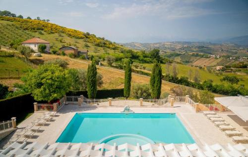 Tortoreto Apartment | Amazing Apartment In Tortoreto