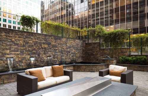 Ballston Apartment | Amazing Ballston 1BR w/Concierge, W/D & Pool, near Metro, by Blueground