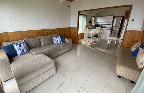 Smiths Beach House | Amazing beach and water views just a short walk from Smiths Beach and YCW Beach.