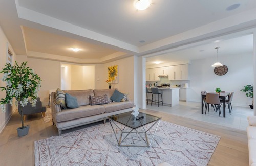 Cambridge House | Amazing Cambridge Home ~ Relax & Unwind in Comfort