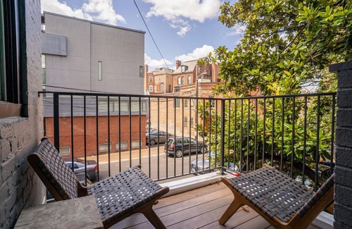 Dupont Circle House | Amazing Dupont Circle 2BR w/W/D, nr Metro & Nightlife, by Blueground