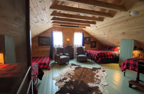 Princeton Cabin | AMAZING GRACE Unplug, Relax, Recharge with magnificent sunsets Sleeps 12