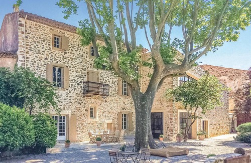 Thezan-des-Corbieres House | Amazing home in Thézan-des-Corbières