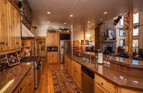 Pagosa Springs House | Amazing Home, Close to Hatcher, Turkey Springs, One of a Kind!