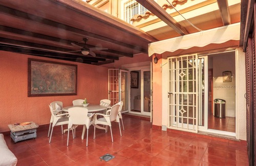 Cabo de Palos House | Amazing home in Cabo de Palos with WiFi