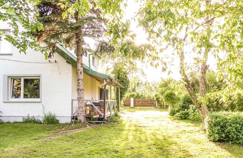 Biały Bor House | Amazing home in Cybulin with kitchen