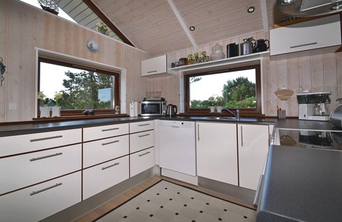 Rindby Strand House | Amazing home in Fanø with kitchen