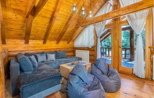 Sarsoni House | Amazing Home In Fuzine With Sauna