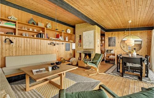 Knebel House | Amazing Home In Knebel With Kitchen