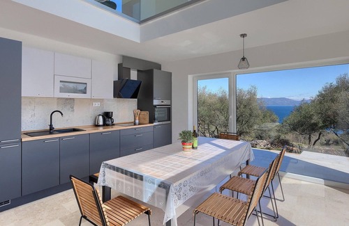 Ravni House | Amazing home in Labin - Rabac