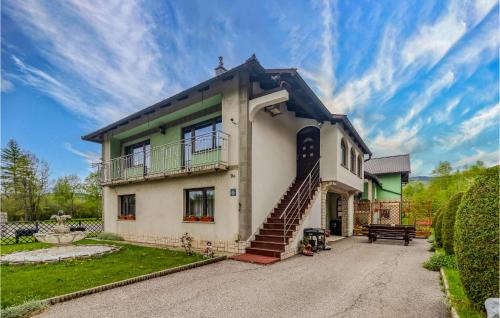 Lic House | Amazing Home In Lic With Wifi
