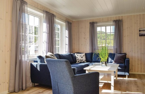 Lyngdal House | Amazing home in Lyngdal