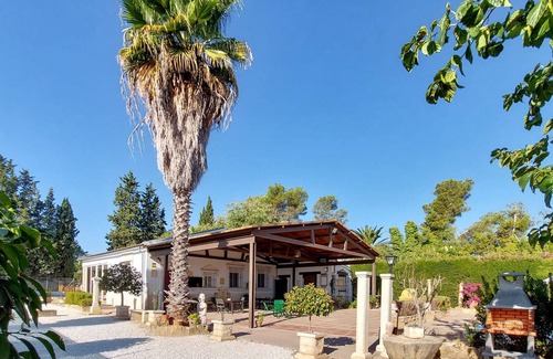 Montilla House | Amazing home in Montilla with WiFi