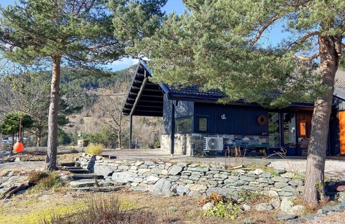 Bomlo House | Amazing home in Mosterhamn