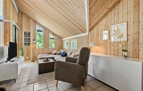 Jegum House | Amazing Home In Oksbøl With Sauna