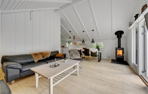 Jegum House | Amazing Home In Oksbøl With Sauna