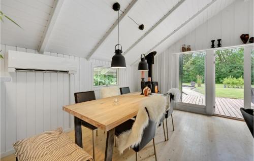 Jegum House | Amazing Home In Oksbøl With Sauna