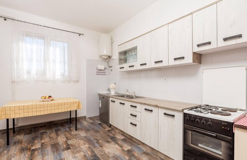 Slunj House | Amazing home in Slunj with WiFi