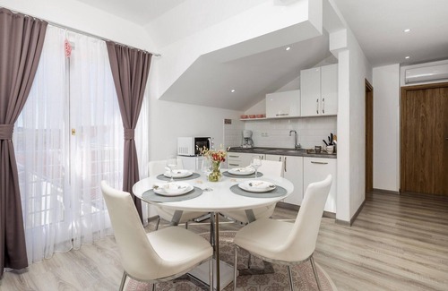 Slunj House | Amazing home in Slunj with WiFi