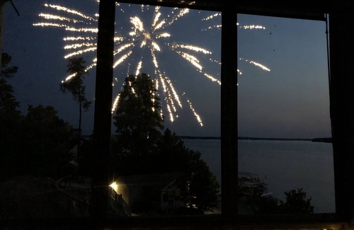 Modoc House | Amazing lake view and sunsets! Perfect for Masters hosting 2024!nn