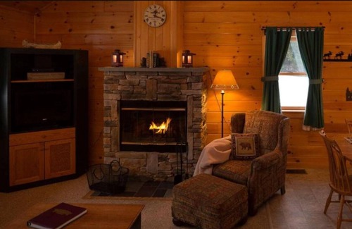 Rangeley Resort | Amazing Log Cabin near Rangely lake