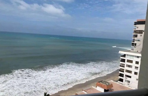 Salinas Condo | Amazing Ocean Views from this 2 bedroom apartment