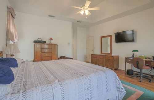 Palmer Ranch House | Amazing Pool, near Beach, Lakefront, Bahama Mama