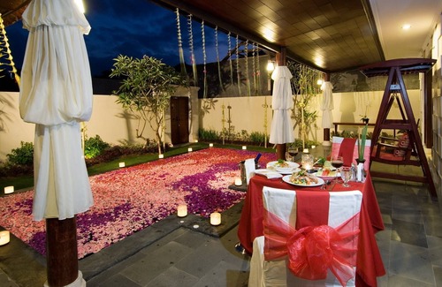 By Pass Ngurah Rai Kuta Villa | Amazing Private Pool Villa in Kuta