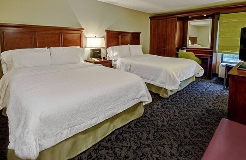 Matthews House | Amazing Queen Rm to Stay w/ Modern Amenities