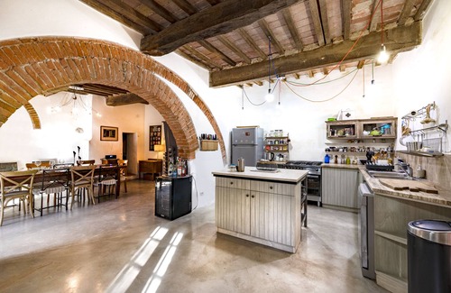 Po' Bandino Villa | Amazing Villa Near The Lake With Pool, Castiglione del Lago, Italy