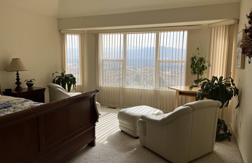 Northgate House | Amazing view of Pikes Peak