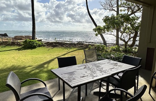 Wailua Condo | Amazing views from this ground floor, corner unit steps from the beach!