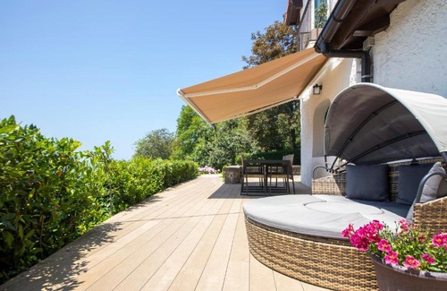 San Sebastian Villa | Amazing views over San Sebastian in a family cottage