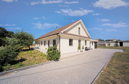 Povoa de Lanhoso Villa | Amazing villa with pool in Vieira do Minho!