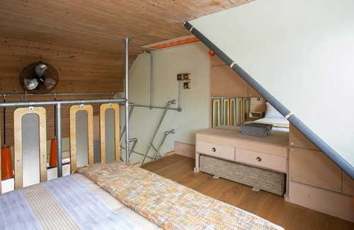 West Wittering Apartment | Amazon at Claron Lodge - Beautiful Double-Height En-Suite Studio Apartment
