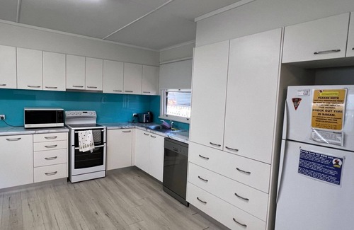 South West Rocks House | Amble Inn - walk to the beach