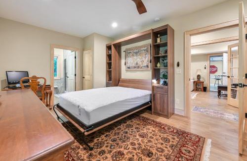 Weaverville House | Amenity-Packed Holiday Home