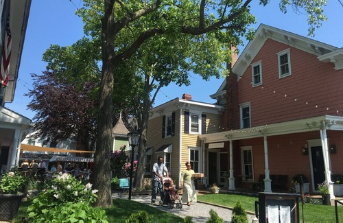 Greenport Hotel | American Beech in Greenport - King Suite 3