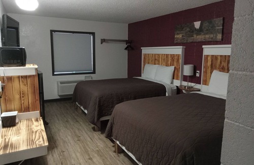 Murdo Hotel | American Inn