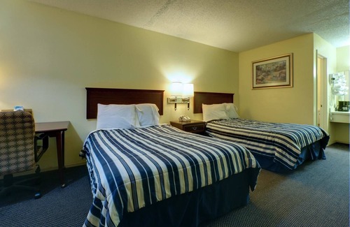 Comanche Hotel | Americas Best Value Inn Comanche