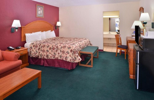 Lubbock Hotel | Americas Best Value Inn Lubbock East