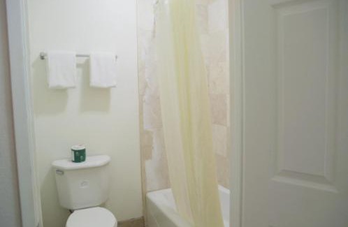 Little Armenia Hotel | Americas Best Value Inn Hollywood