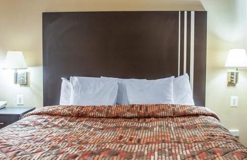 Amherst Hotel | Amherst Inn & Suites